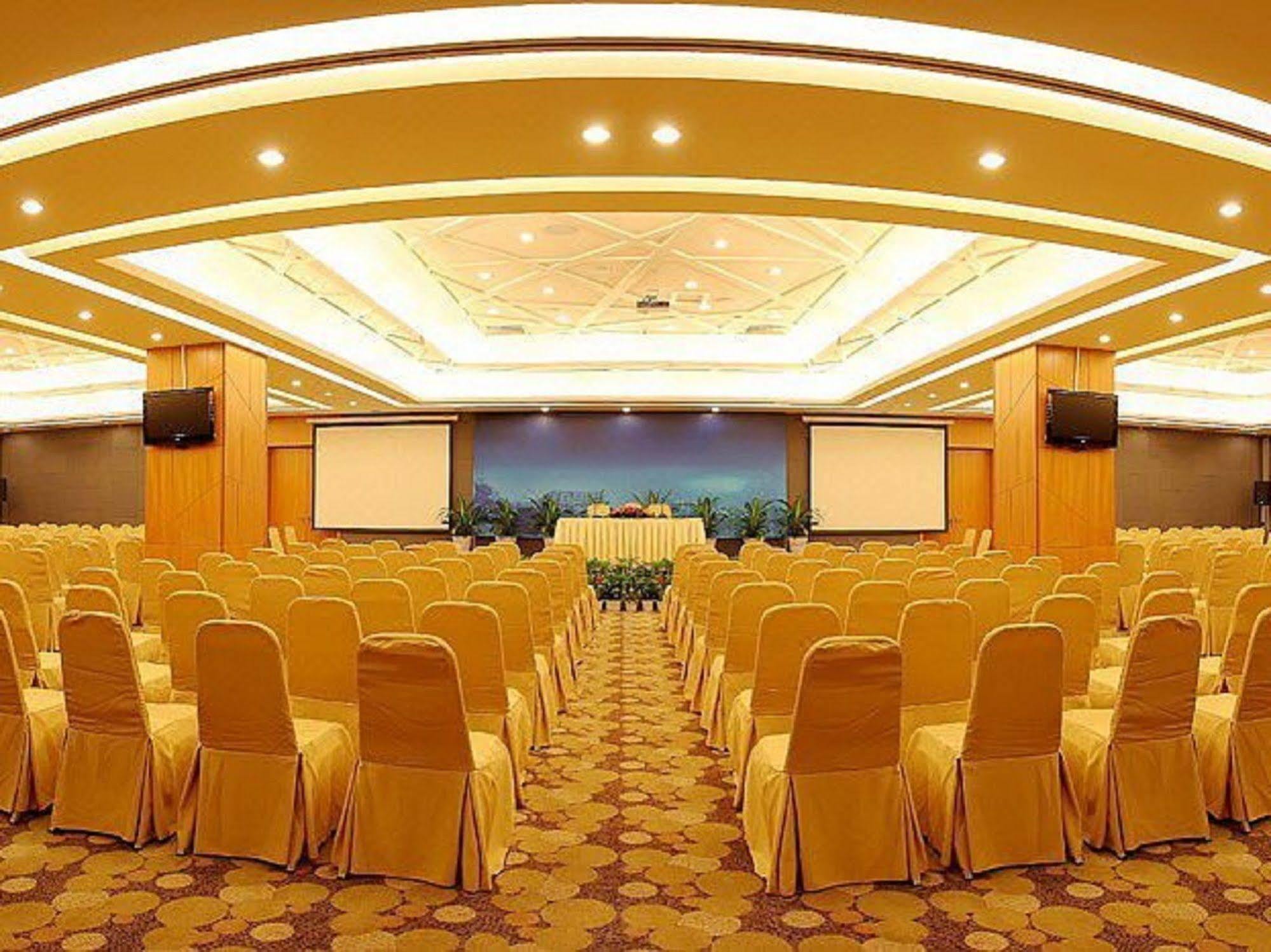 Quality Hotel Olympic Park Beijing Exterior photo